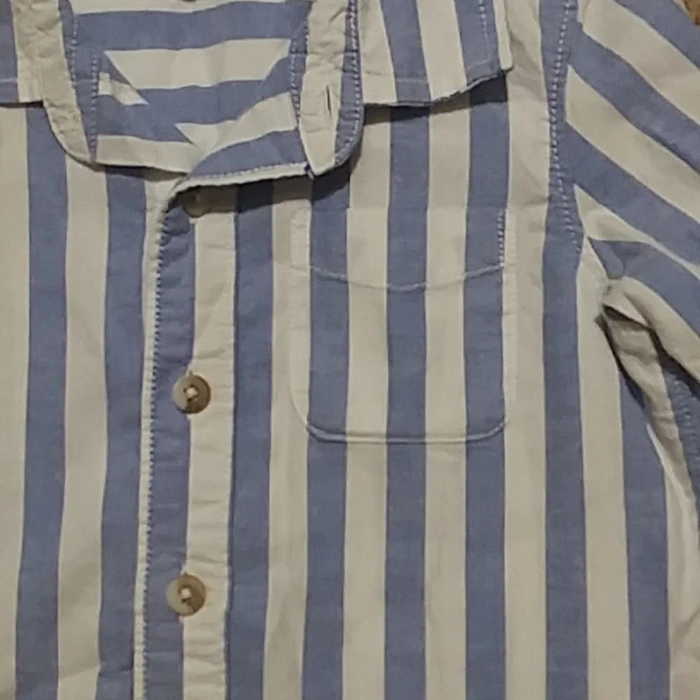 Toddler Boy Old Navy stripe button down shirt